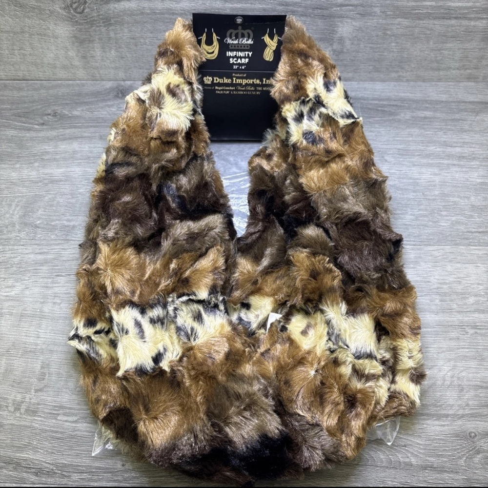 Duke Imports Fur Leopard Stripe Infinity Scarf 100% Polyester NEW 33” X 6”